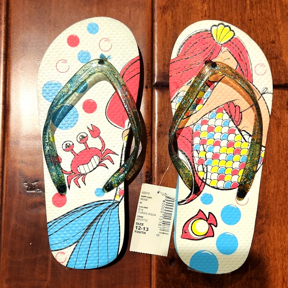 The Children's Place Flip Flops size 12-13 Youth